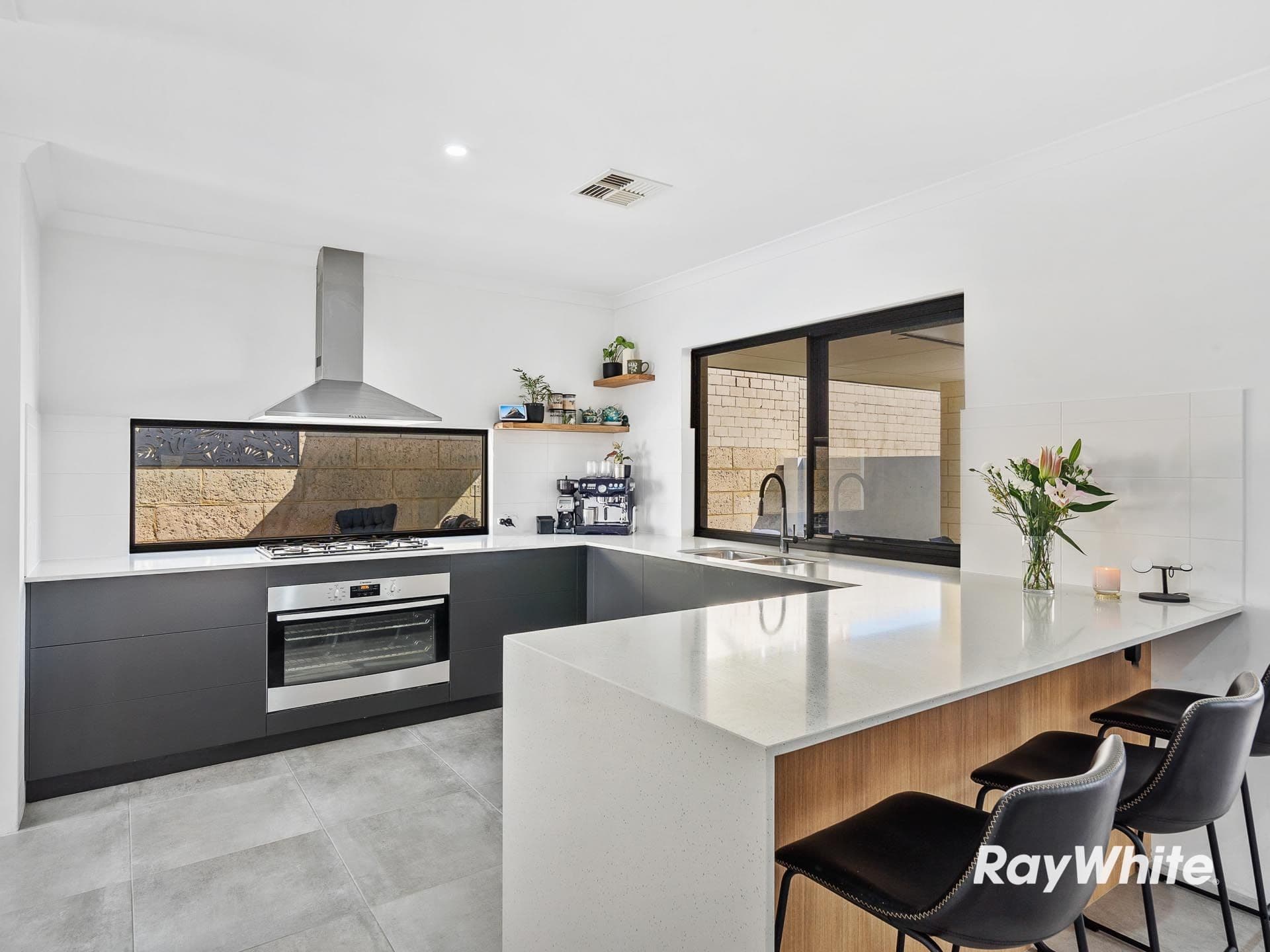 18 Northport Boulevard, Wannanup WA 6210, Wannanup - Thumbnail 4