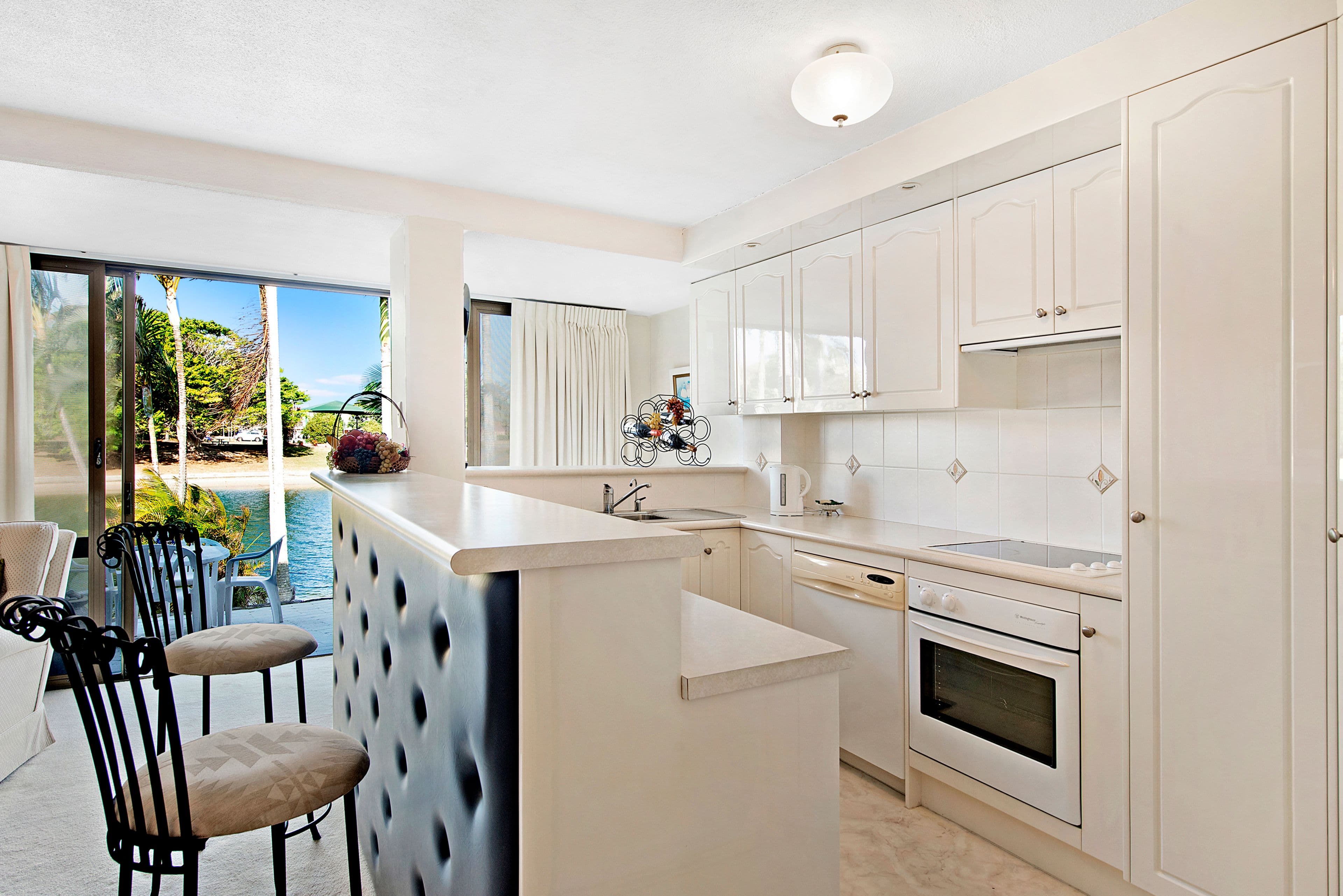 50 Hooker Boulevard, Mermaid Waters QLD 4218, Mermaid Waters - Thumbnail 3