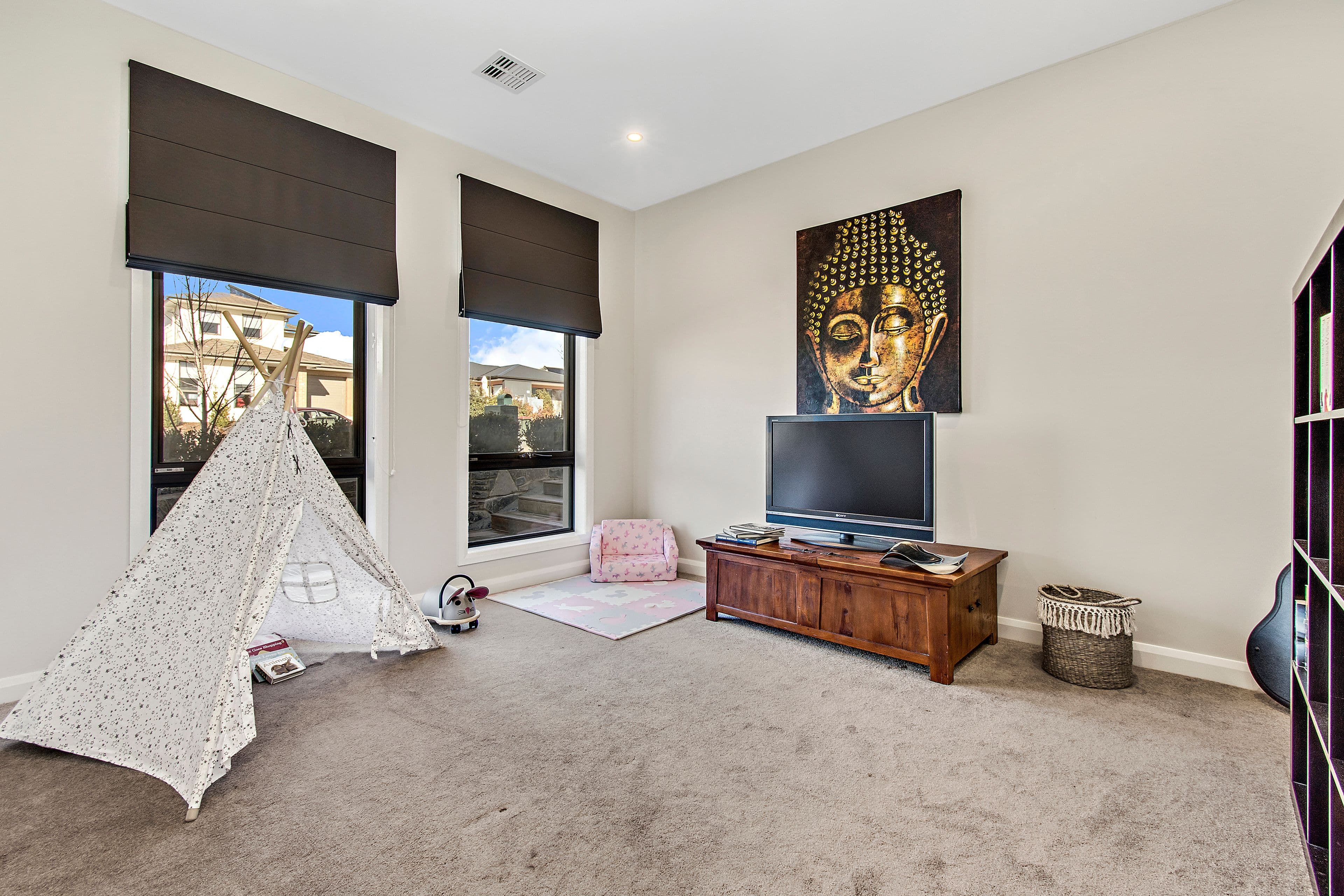 8 James McAuley Crescent, WRIGHT ACT 2611, Wright - Thumbnail 4