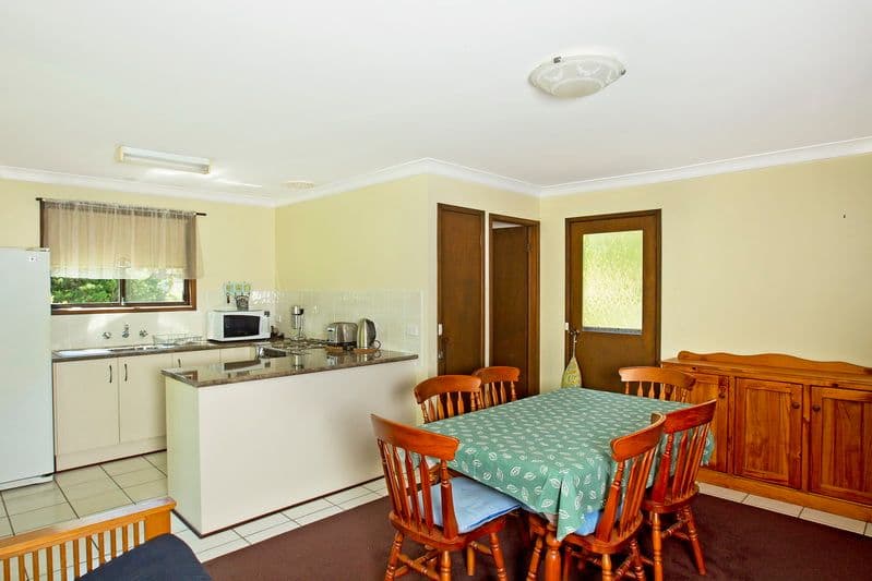 22 Maybern Close, NORTH NOWRA NSW 2541, North Nowra - Thumbnail 3