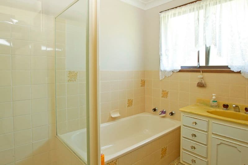 22 Maybern Close, NORTH NOWRA NSW 2541, North Nowra - Thumbnail 6