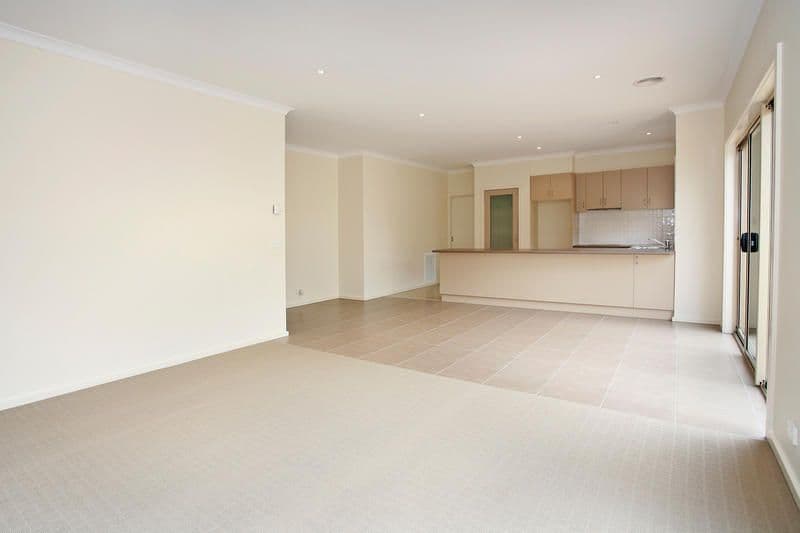32 Blackheath Mews, WAURN PONDS VIC 3216, Waurn Ponds - Thumbnail 4