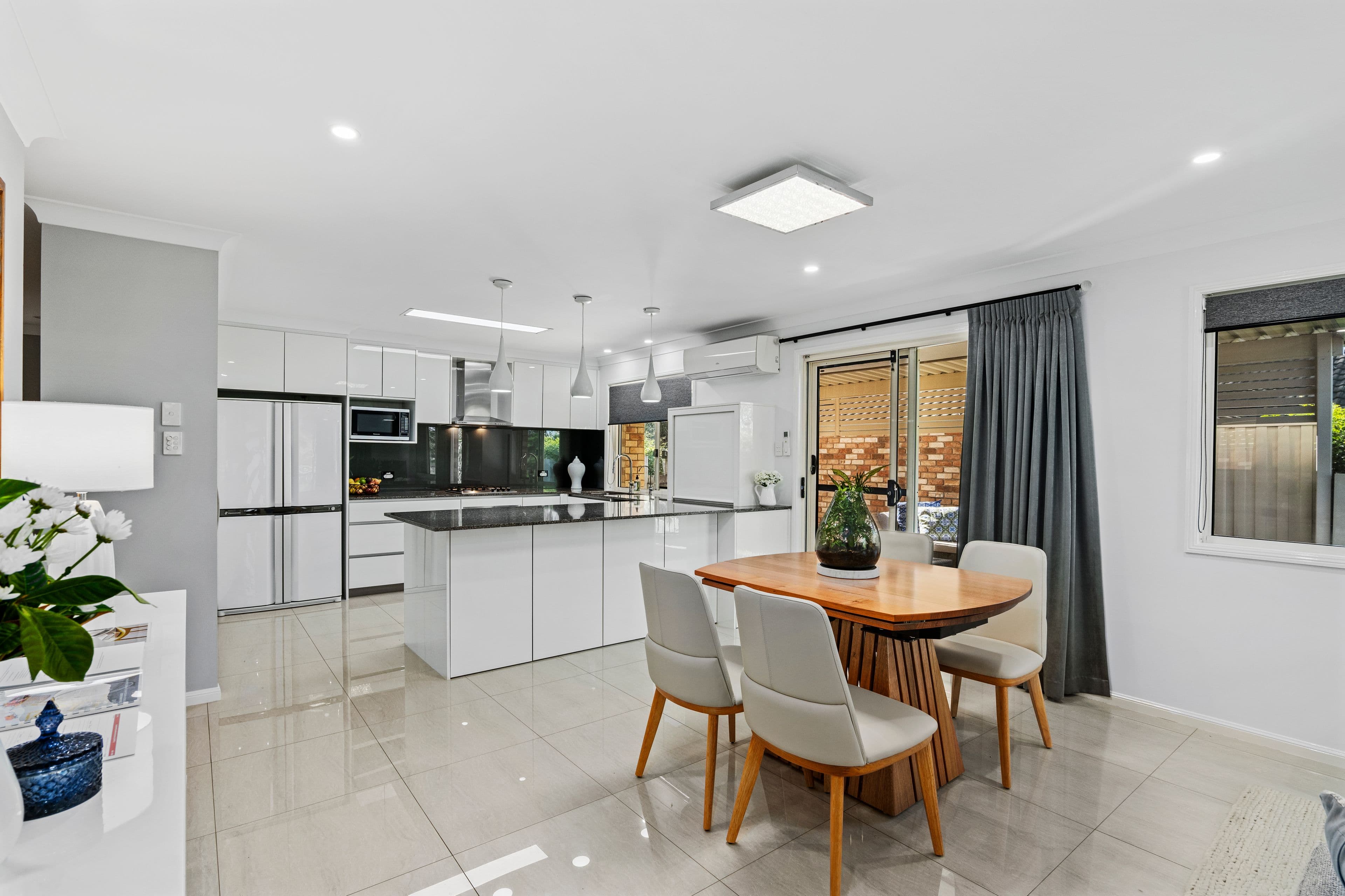 23 Chatfield Street, Edens Landing QLD 4207, Edens Landing - Thumbnail 5