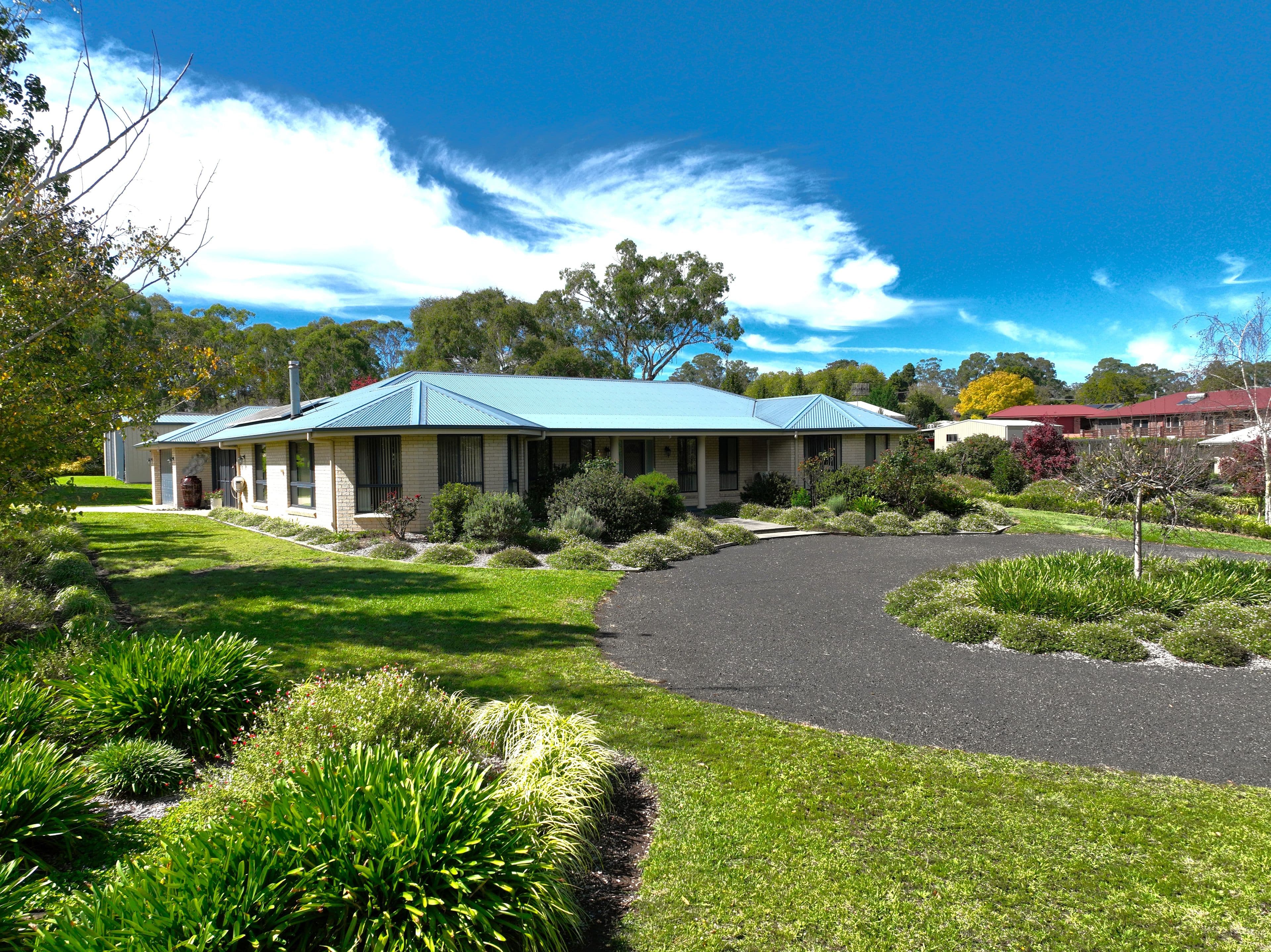 151 Cramsie Crescent, Glen Innes NSW 2370, Glen Innes - Image 1