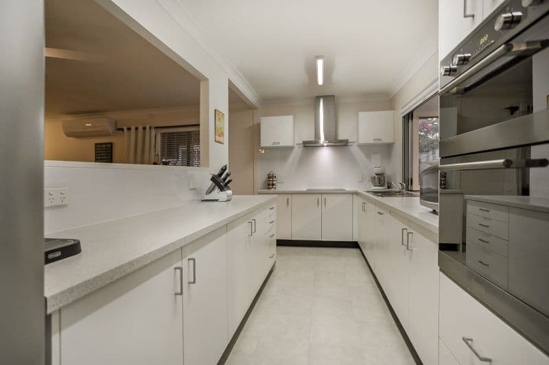 194 Strong Avenue, Graceville QLD 4075, Graceville - Thumbnail 2