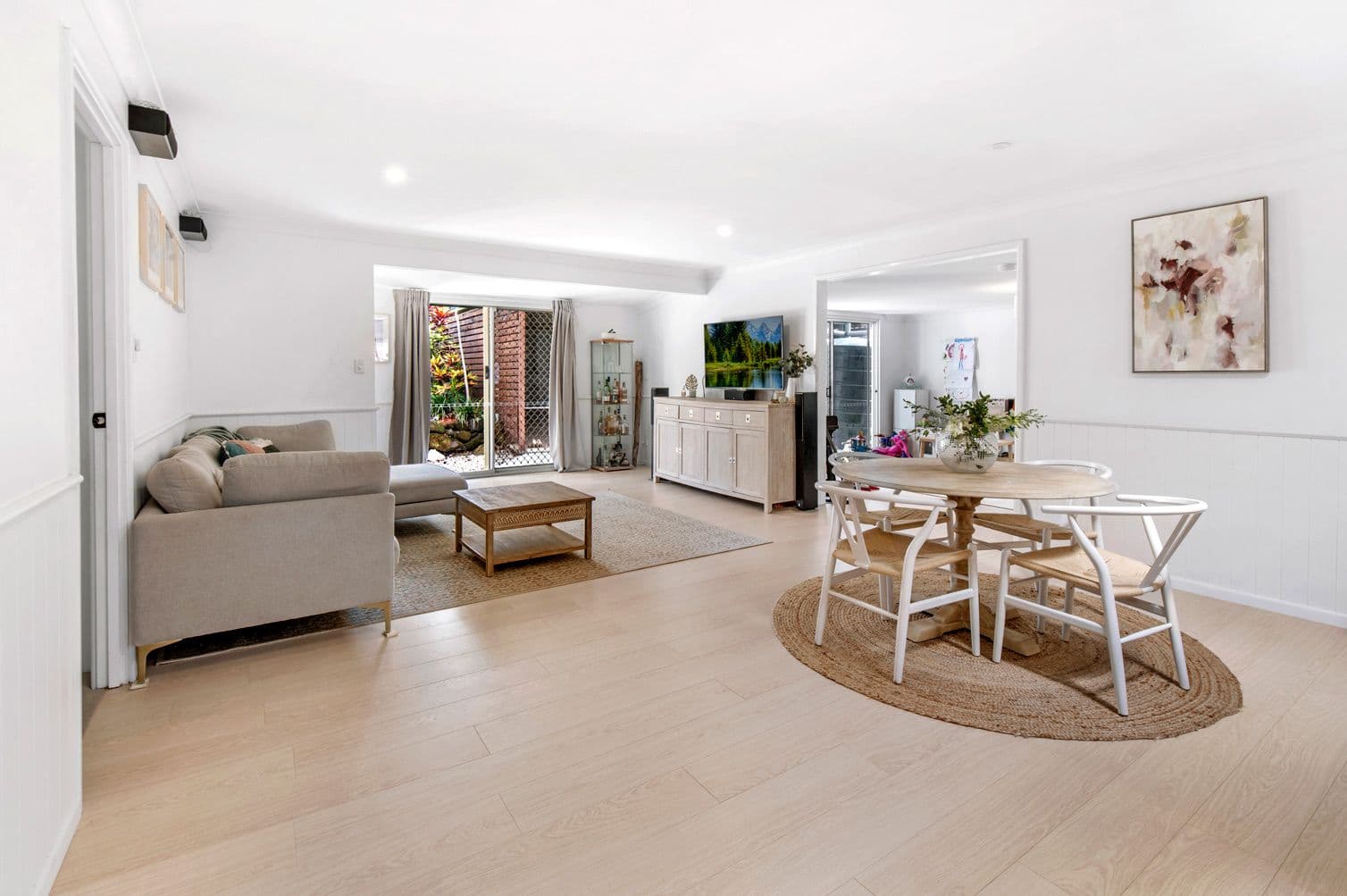 6 Aaron Street, Coomera QLD 4209, Coomera - Thumbnail 4