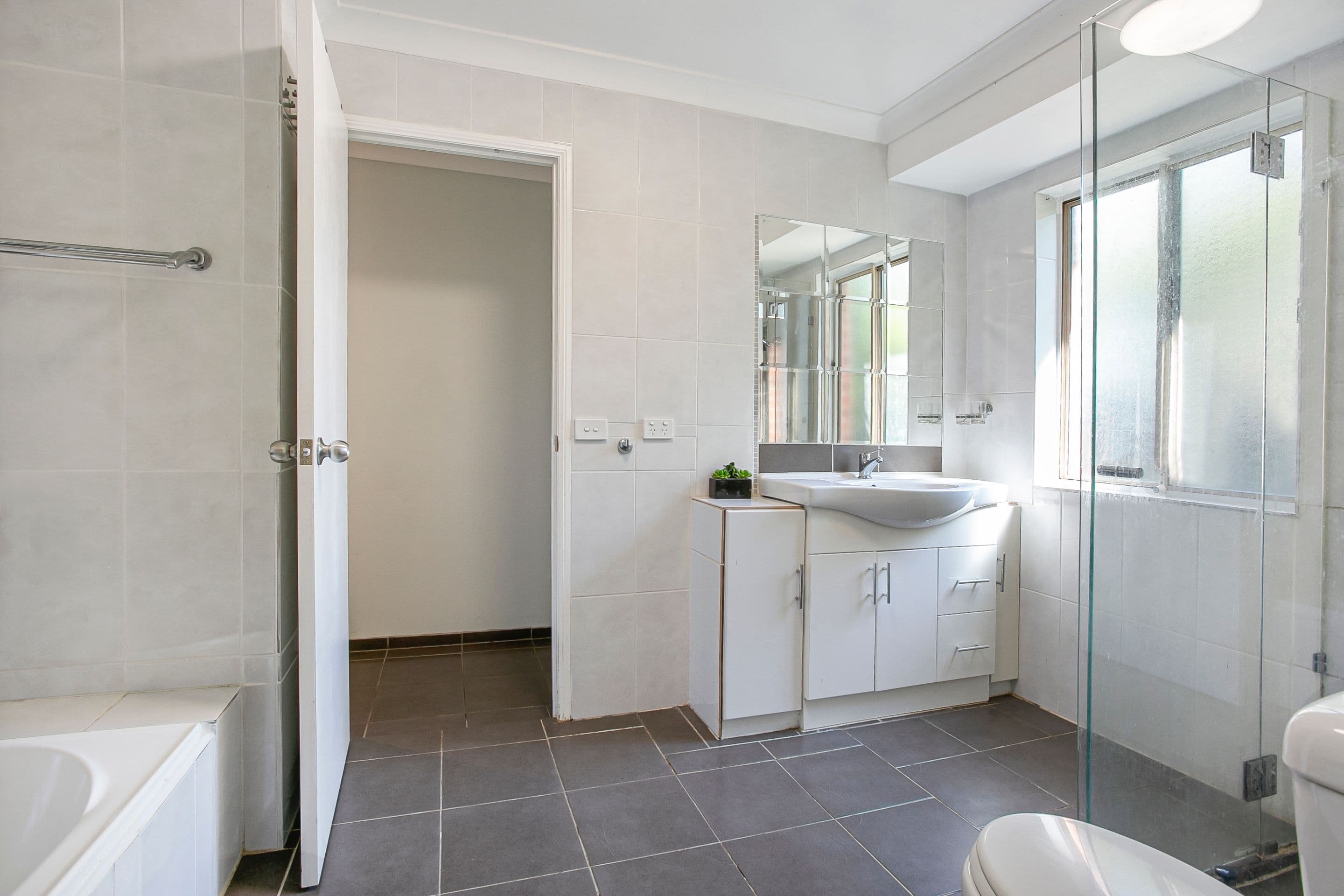 6 Bluewren Close, Glenmore Park NSW 2745, Glenmore Park - Thumbnail 5