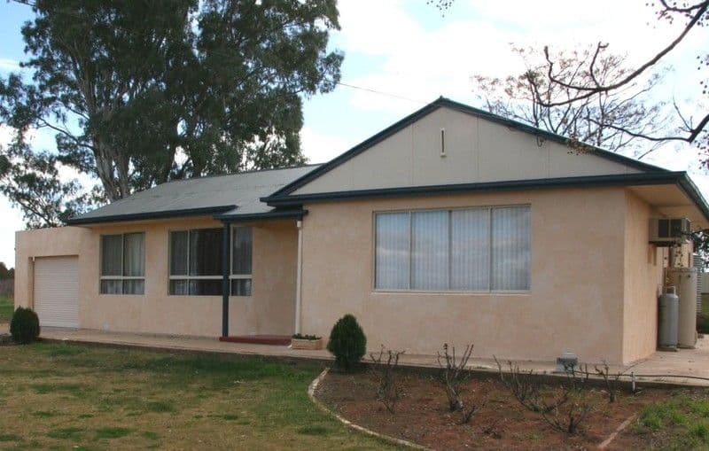 Lot 100 Newton Road, LOXTON SA 5333, Loxton - Image 1