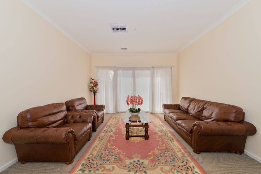7 Kevington Drive, EYNESBURY VIC 3338, Eynesbury - Thumbnail 6
