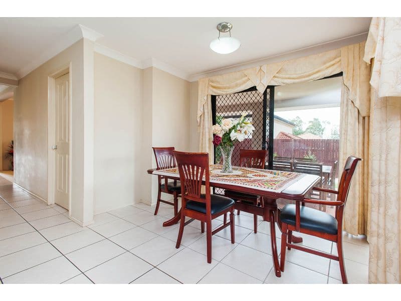 19 Yvonne Road, EIGHT MILE PLAINS QLD 4113, Eight Mile Plains - Thumbnail 6