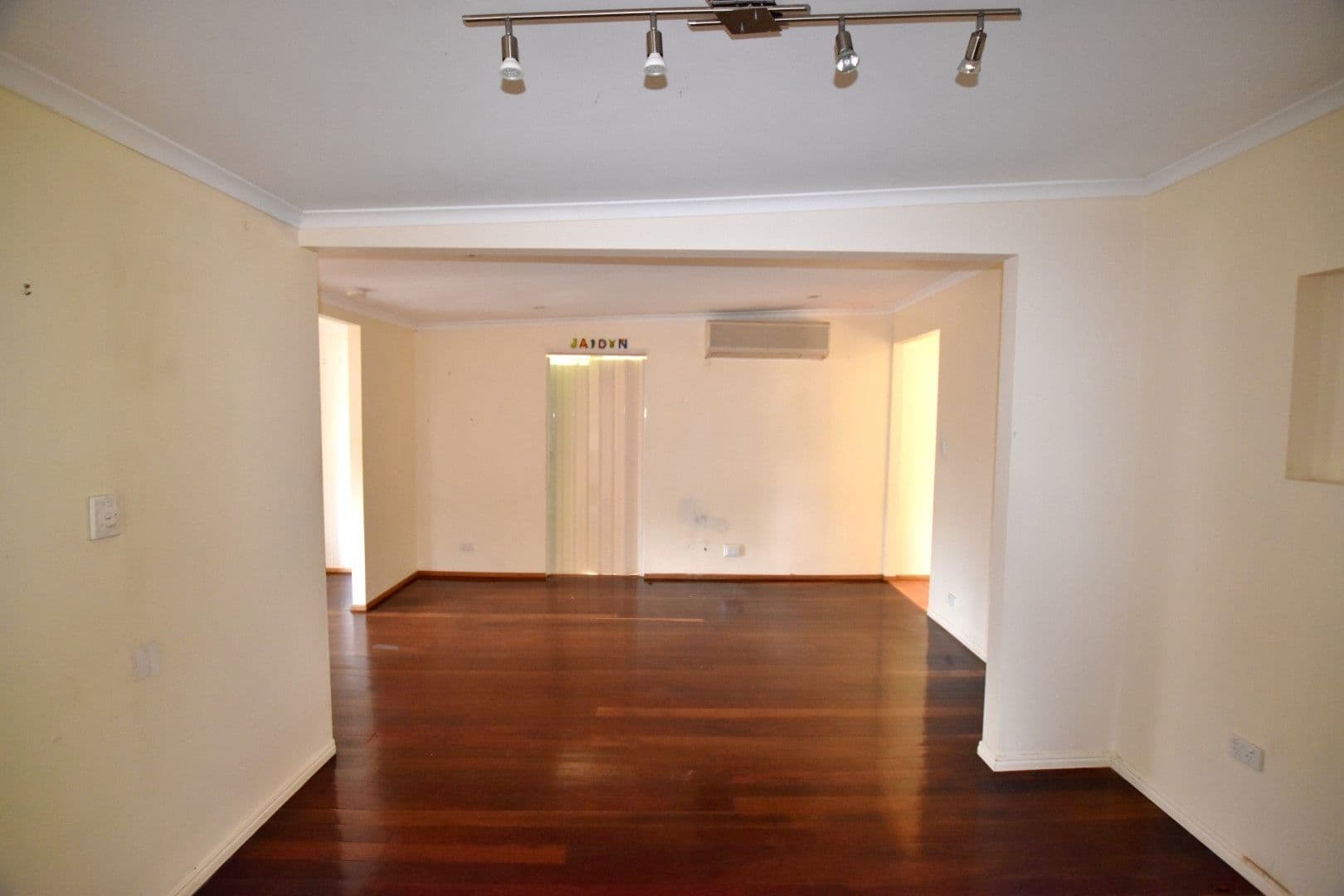 8 Butler Street, Yarwun QLD 4694, Yarwun - Thumbnail 6