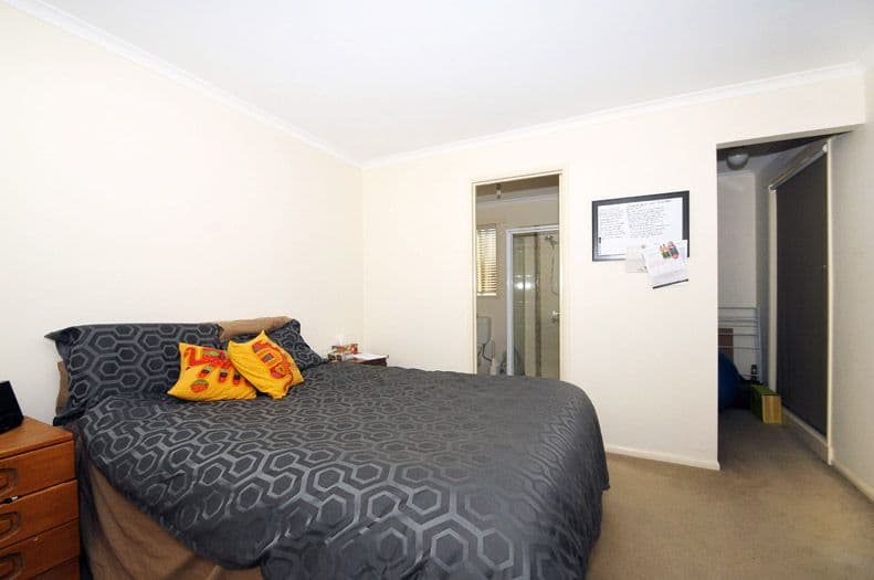 6 Esta Court, CARRUM DOWNS VIC 3201, Carrum Downs - Thumbnail 7