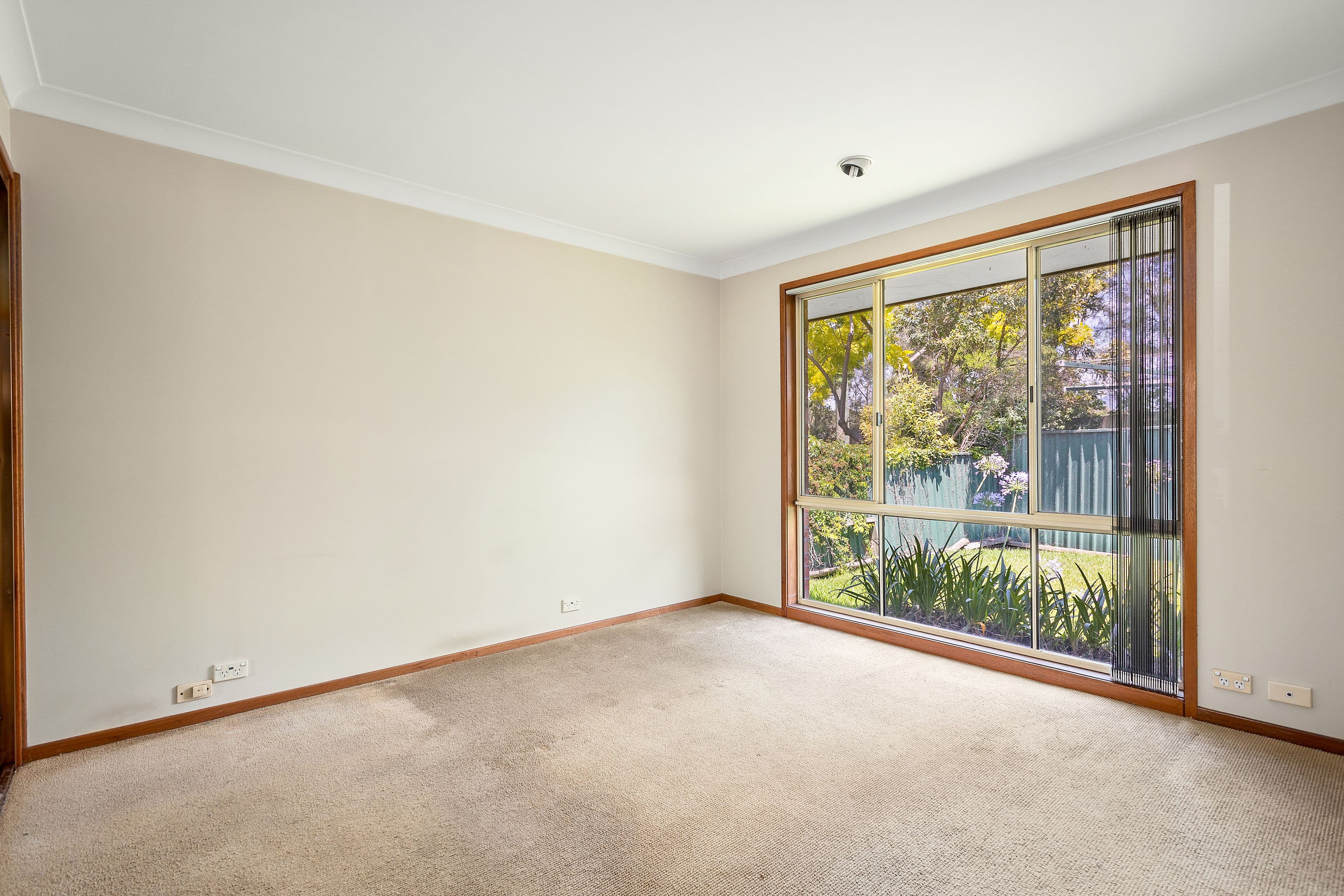 201 Gladstone Avenue, Mount Saint Thomas NSW 2500, Spring Hill - Thumbnail 5