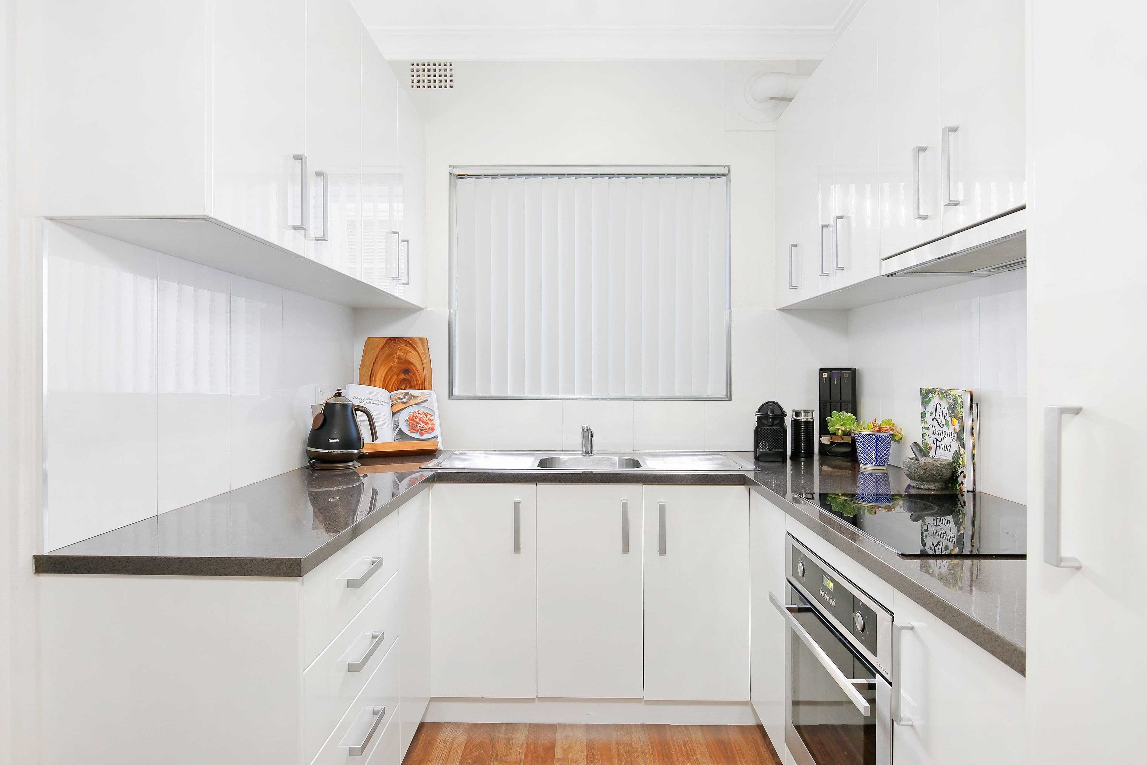 8 Edward Street, Wollongong NSW 2500, Wollongong - Thumbnail 3