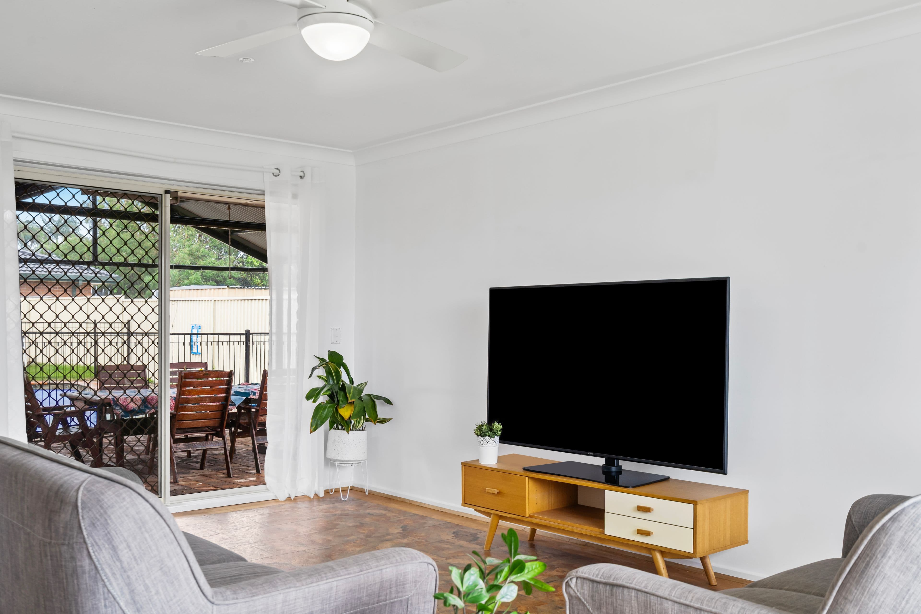 1 Spinebill Street, Burleigh Waters QLD 4220, Burleigh Waters - Thumbnail 3