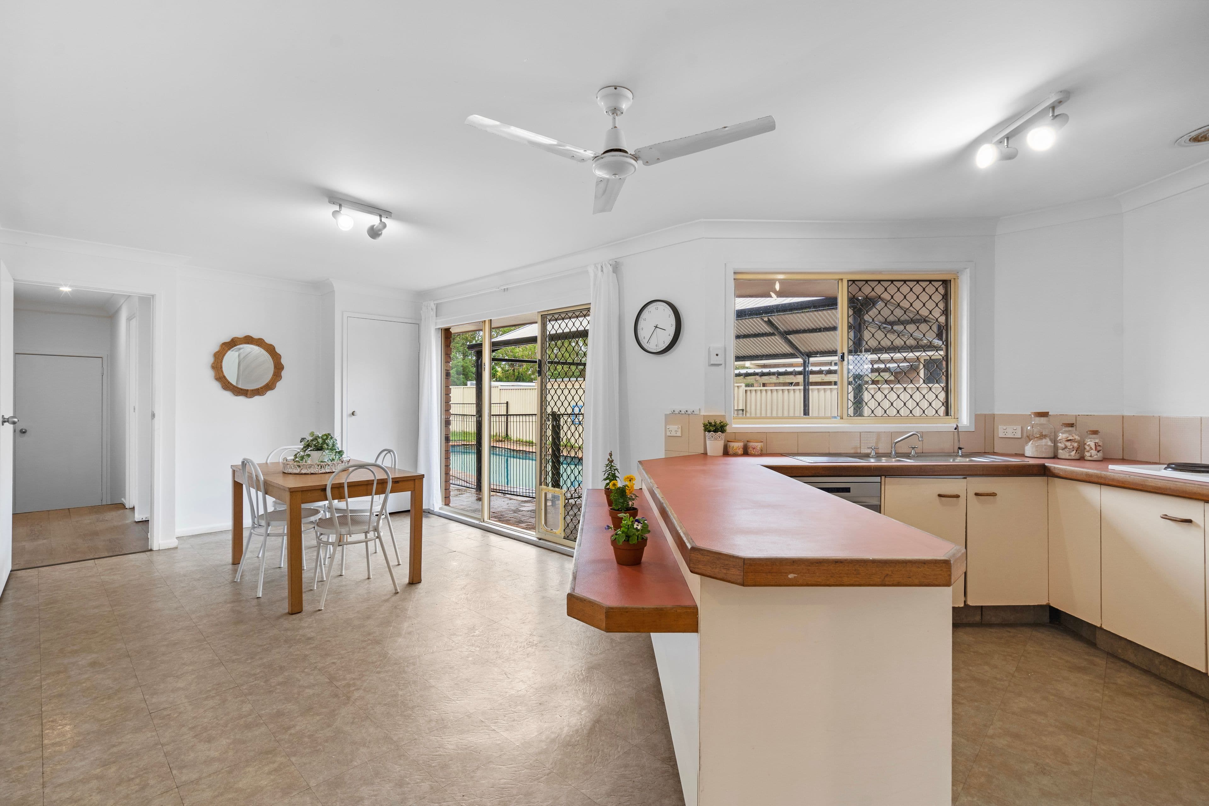1 Spinebill Street, Burleigh Waters QLD 4220, Burleigh Waters - Thumbnail 6