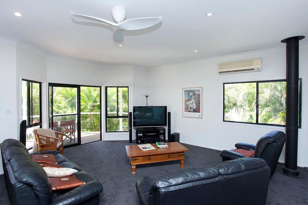 212 Hilder Road, THE GAP QLD 4061, The Gap - Thumbnail 2