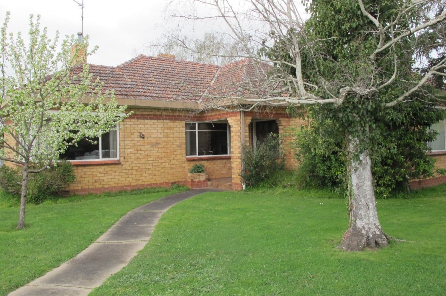 74 Park Street, HAMILTON VIC 3300, Hamilton - Image 1