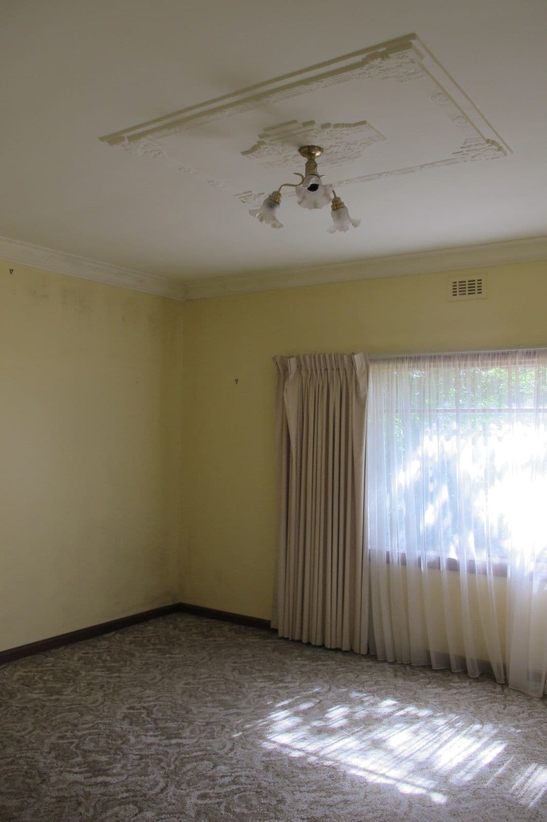 74 Park Street, HAMILTON VIC 3300, Hamilton - Thumbnail 2