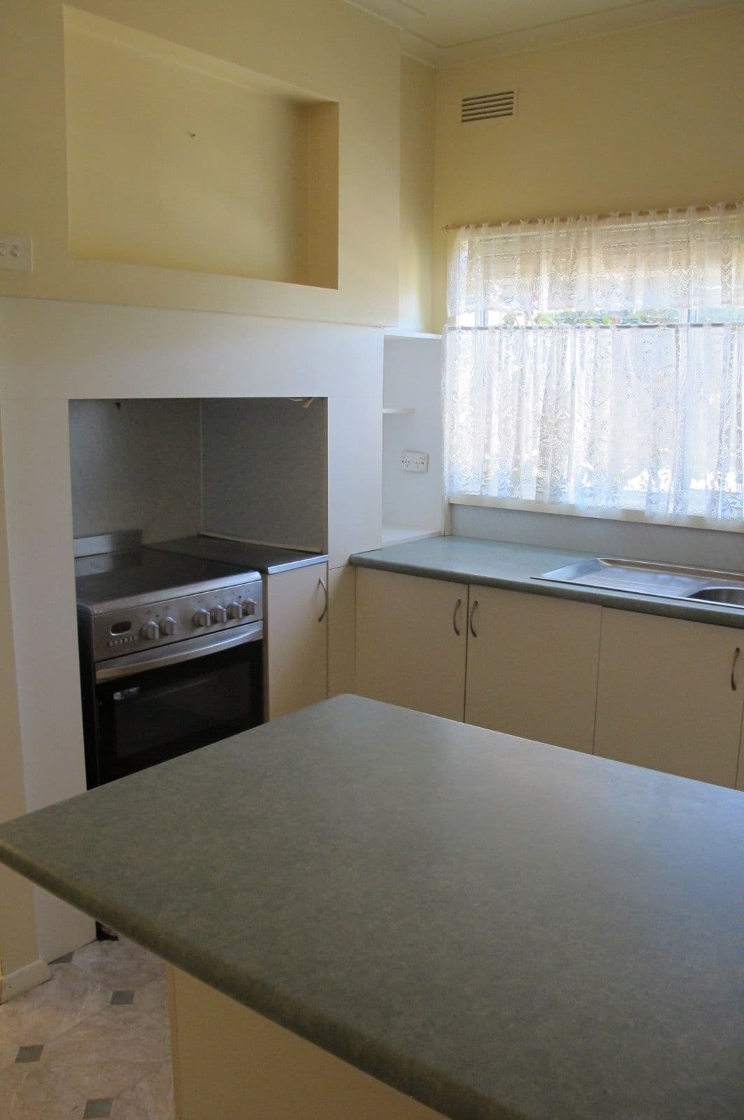 74 Park Street, HAMILTON VIC 3300, Hamilton - Thumbnail 8