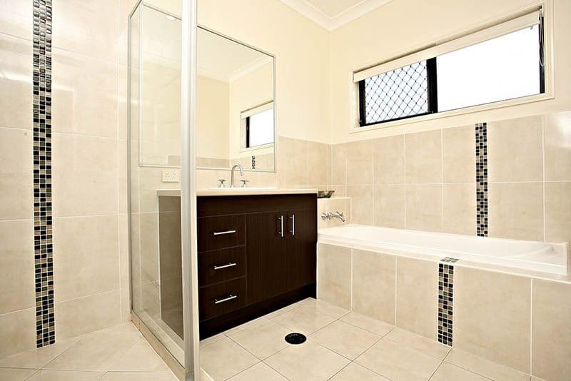 4 St Tropez Place, FOREST LAKE QLD 4078, Forest Lake - Thumbnail 7
