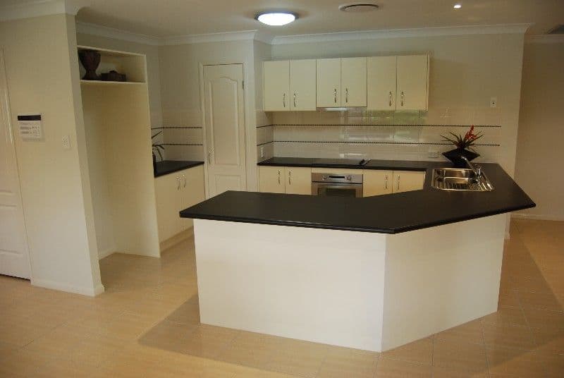 13 Paperbark Crescent, HEATHWOOD QLD 4110, Heathwood - Thumbnail 2