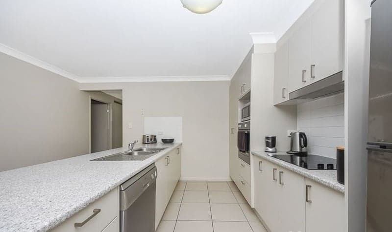 18 Sabin Street, Caboolture - Thumbnail 3