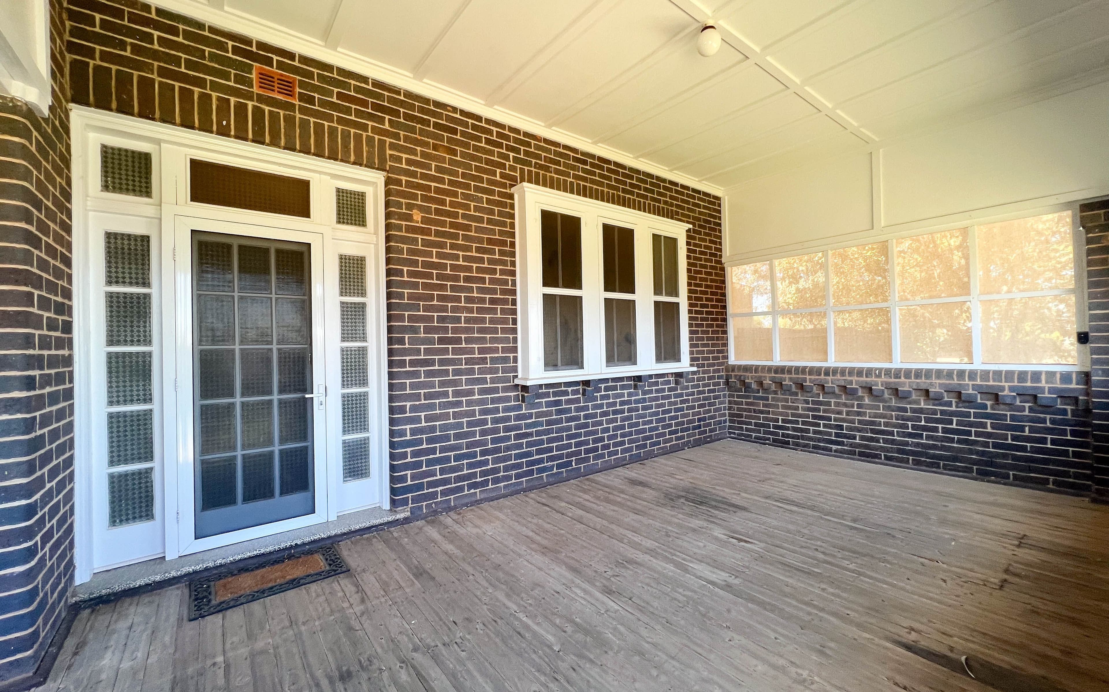121 Operator Street, West Wyalong NSW 2671, West Wyalong - Thumbnail 2