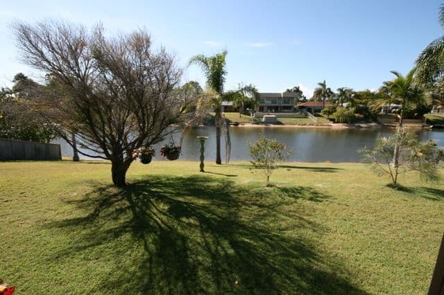 9 Helm Court, MERMAID WATERS QLD 4218, Mermaid Waters - Thumbnail 4