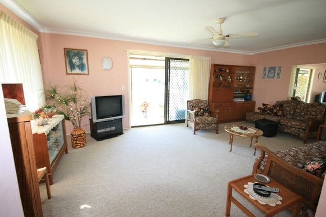 9 Helm Court, MERMAID WATERS QLD 4218, Mermaid Waters - Thumbnail 6