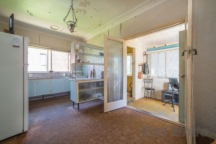 17 Ocean Street, Redhead NSW 2290, Redhead - Thumbnail 3