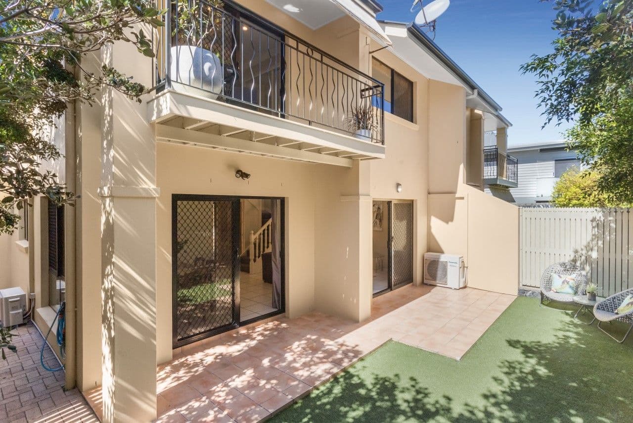 9 Khartoum Street, Gordon Park QLD 4031, Gordon Park - Image 1
