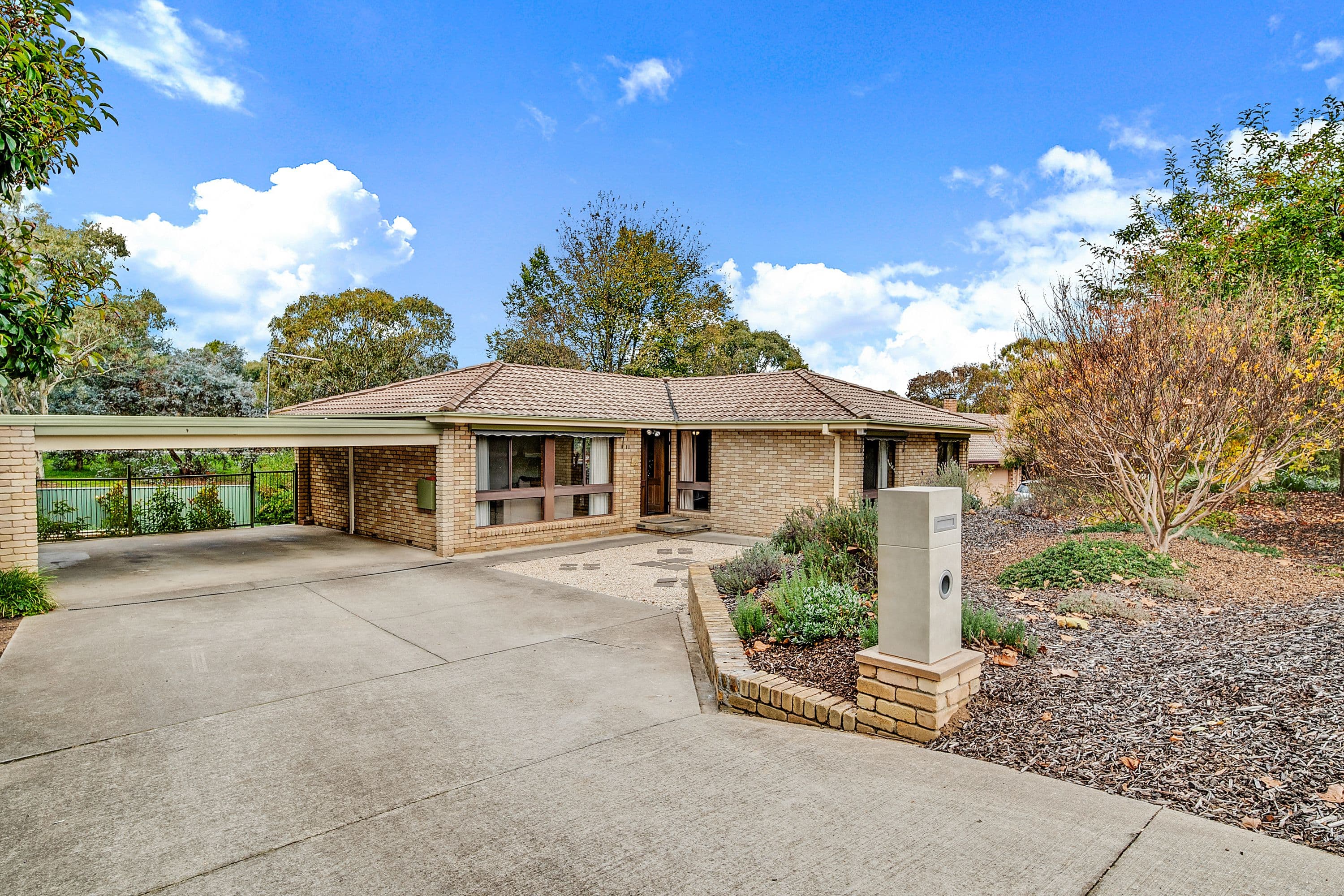11 Whitfeld Street, Monash ACT 2904, Monash - Image 1
