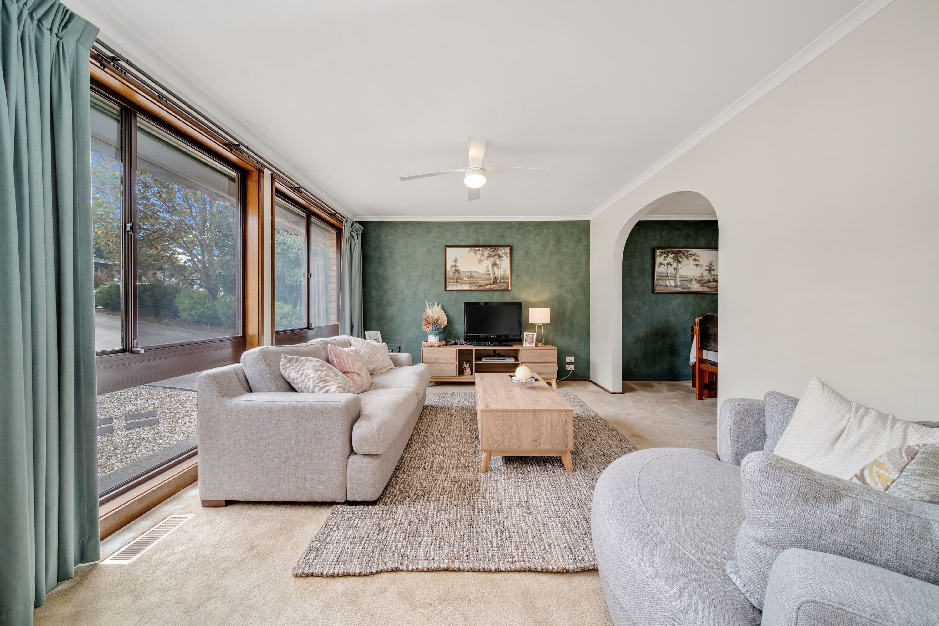 11 Whitfeld Street, Monash ACT 2904, Monash - Thumbnail 3