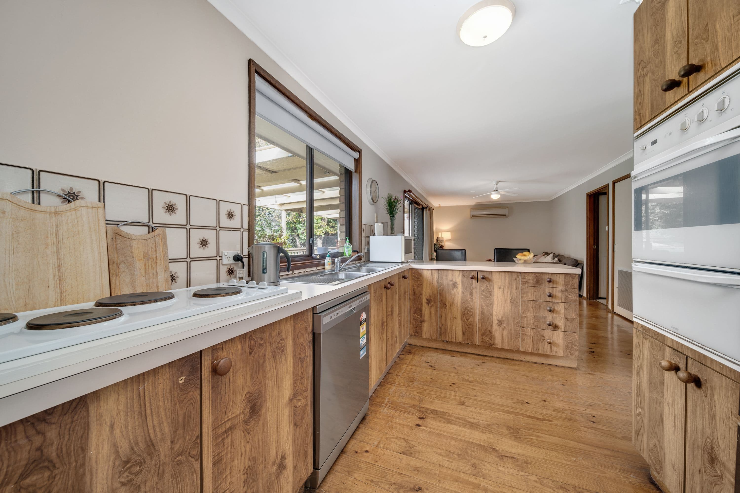 11 Whitfeld Street, Monash ACT 2904, Monash - Thumbnail 6