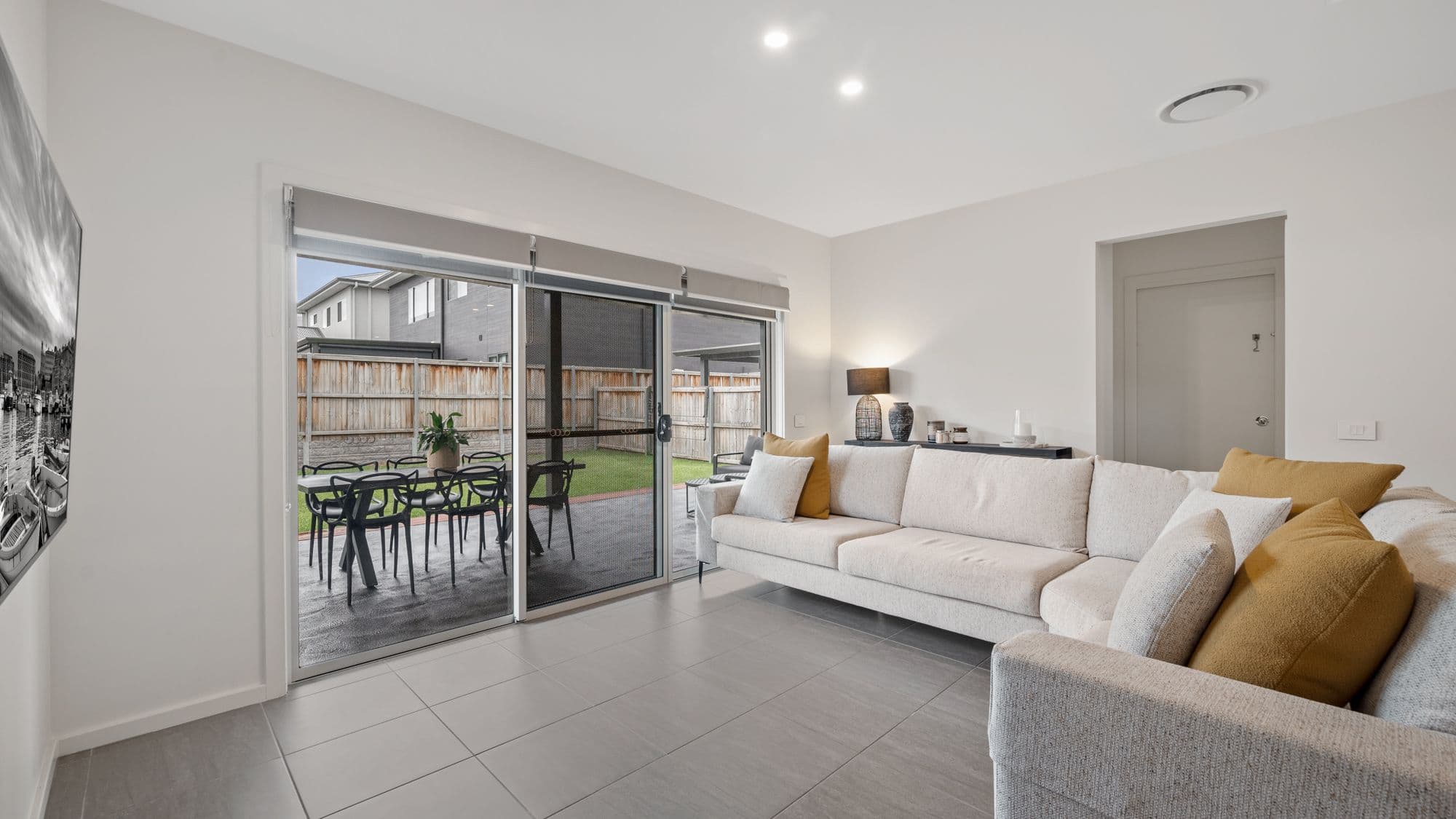 18 Merrick Way, GLEDSWOOD HILLS NSW 2557, Gledswood Hills - Thumbnail 2