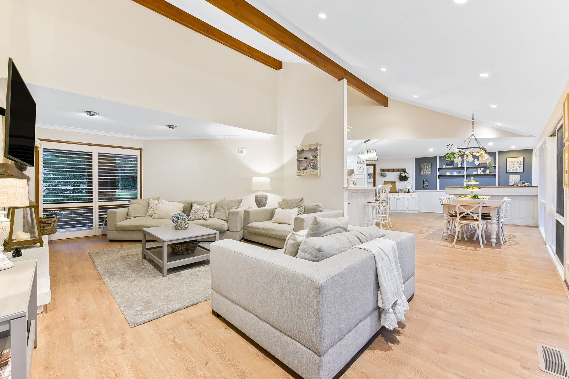 5 Penhurst Court, Glen Waverley VIC 3150, Glen Waverley - Thumbnail 4