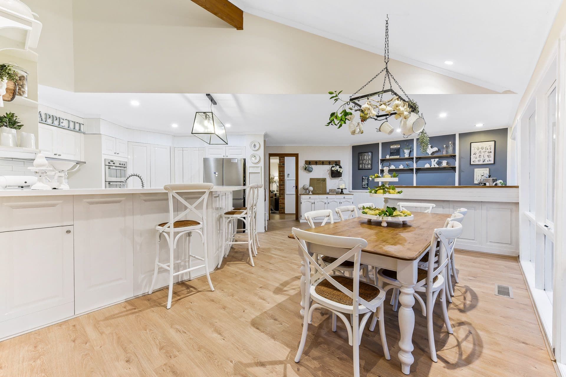 5 Penhurst Court, Glen Waverley VIC 3150, Glen Waverley - Thumbnail 5