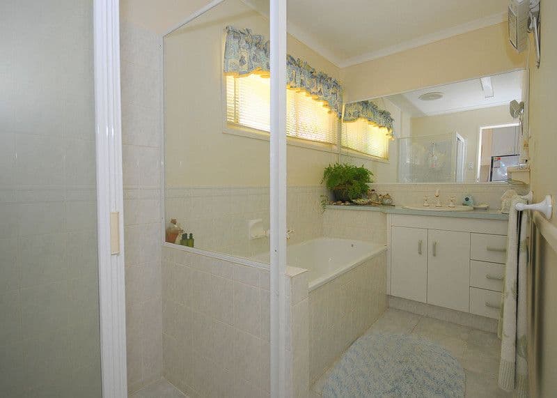 89 Oleander Avenue, KAWUNGAN QLD 4655, Kawungan - Thumbnail 3