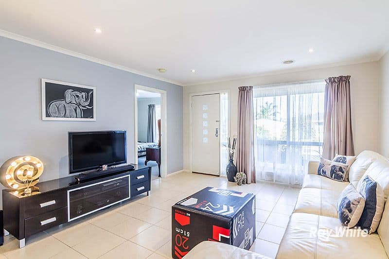 2 Chatham Close, Cranbourne East VIC 3977, Cranbourne East - Thumbnail 5