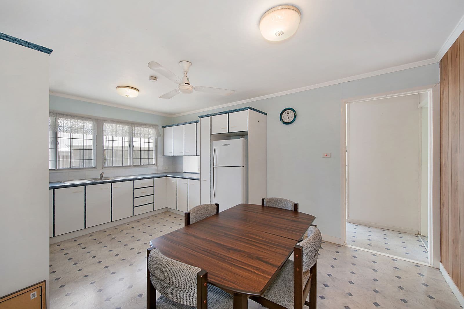 42 Sunnydale Street, Upper Mount Gravatt QLD 4122, Upper Mount Gravatt - Thumbnail 4