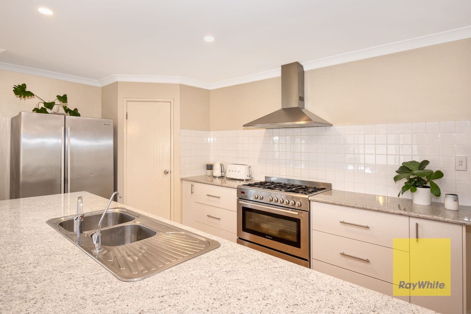 29 Waters Road, Bayonet Head WA 6330, Bayonet Head - Thumbnail 8