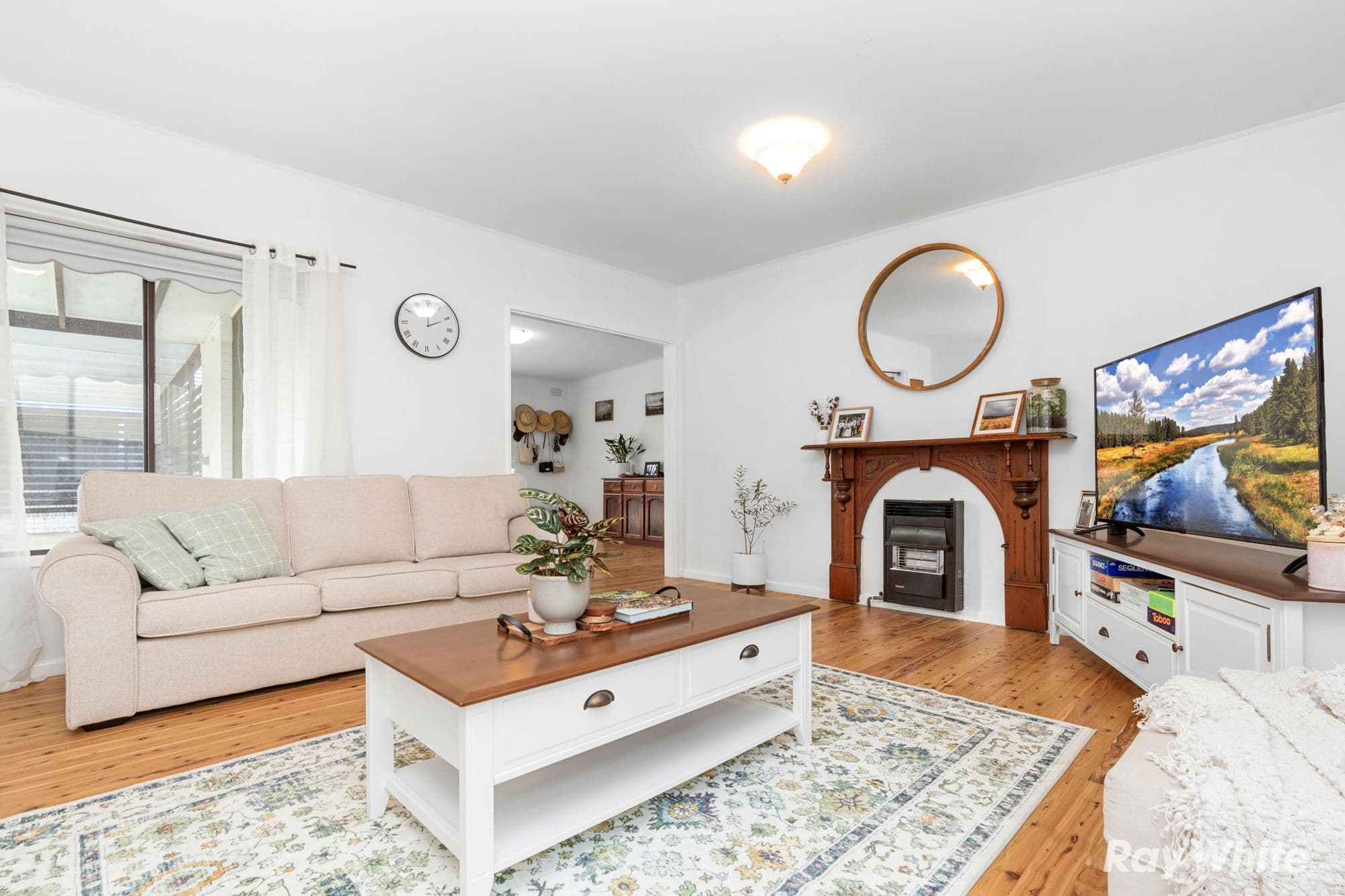 81 Meadow Street, Kooringal NSW 2650, Kooringal - Thumbnail 2