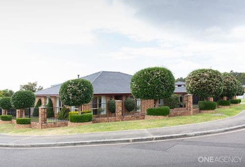 7 Rose Street, Romaine, Romaine - Image 1