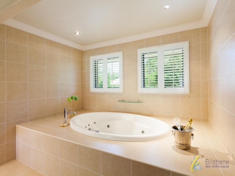 7 Lucas Place, Pullenvale - Thumbnail 7
