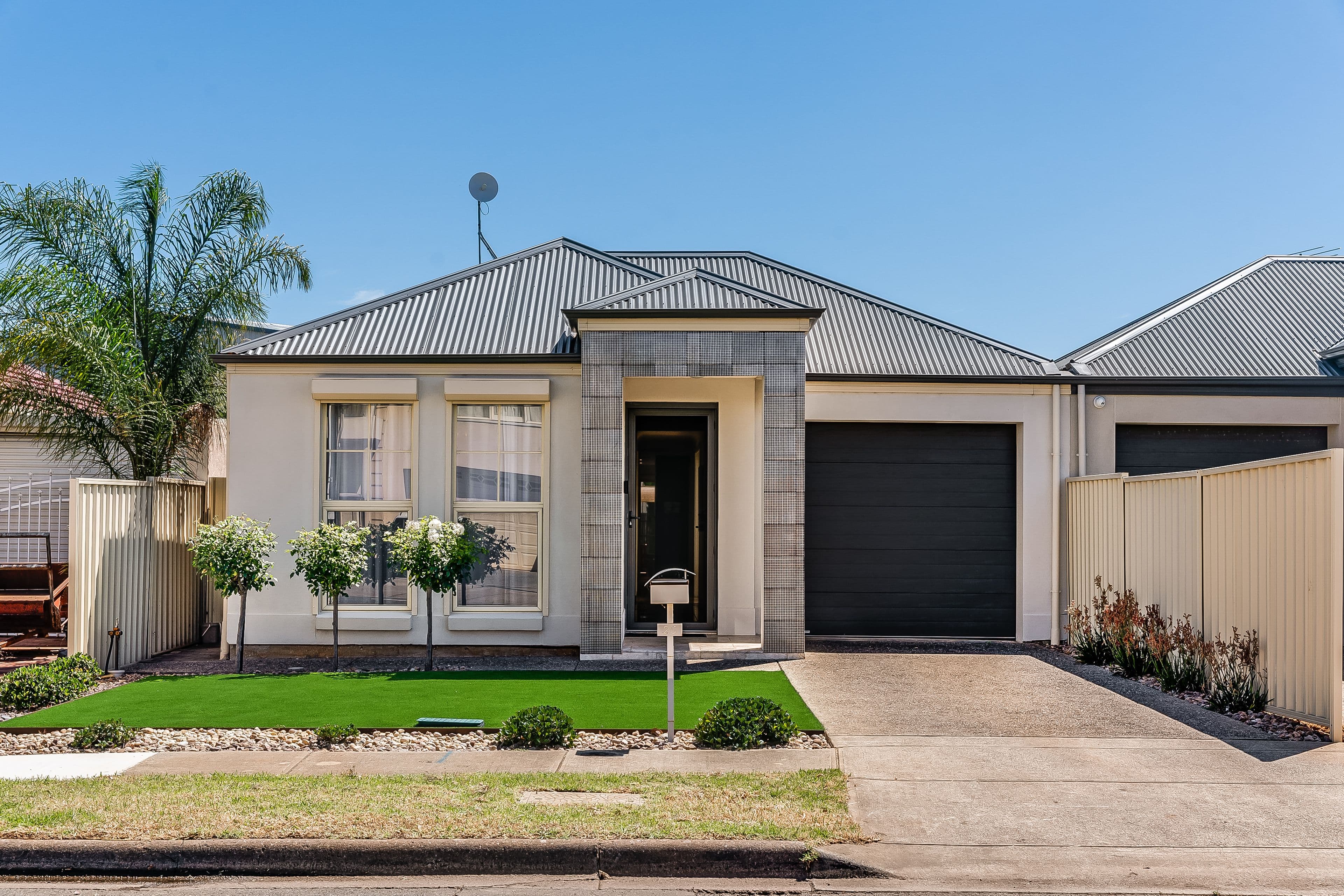 25 Broadford Crescent, Findon SA 5023, Findon - Image 1