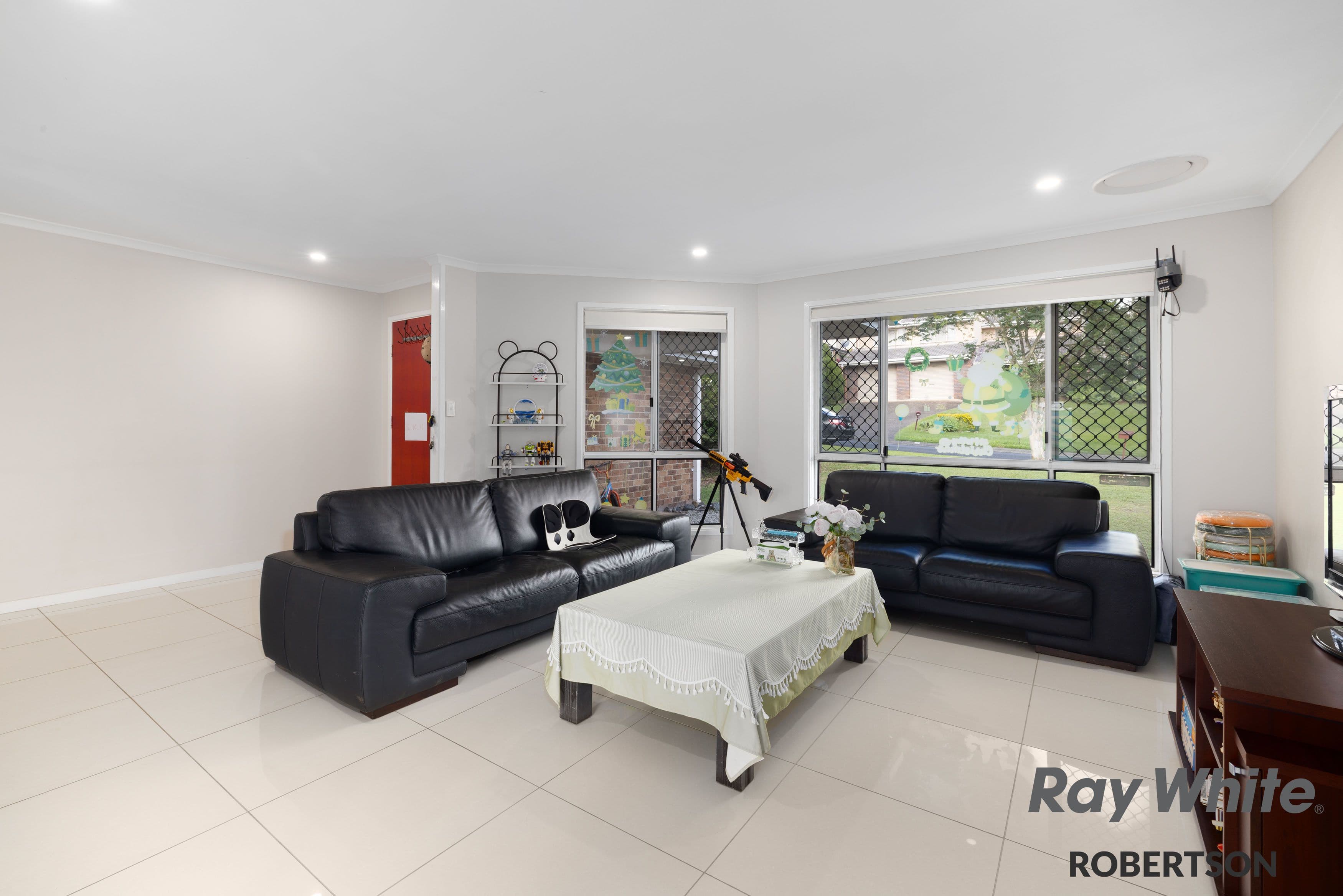 38 Beldale Street, Sunnybank Hills QLD 4109, Sunnybank Hills - Thumbnail 3