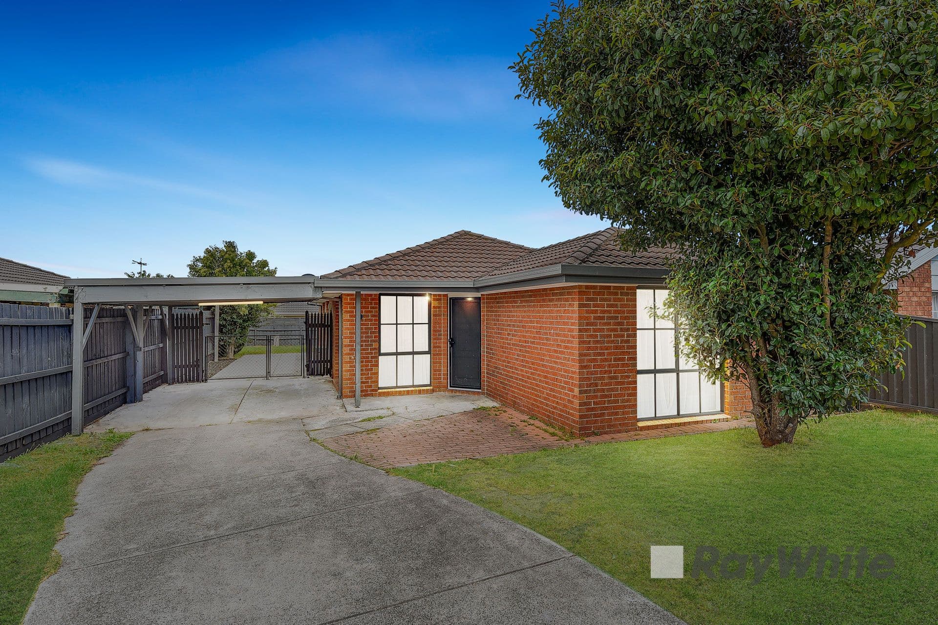 34 Lauren Drive, Hampton Park VIC 3976, Hampton Park - Image 1