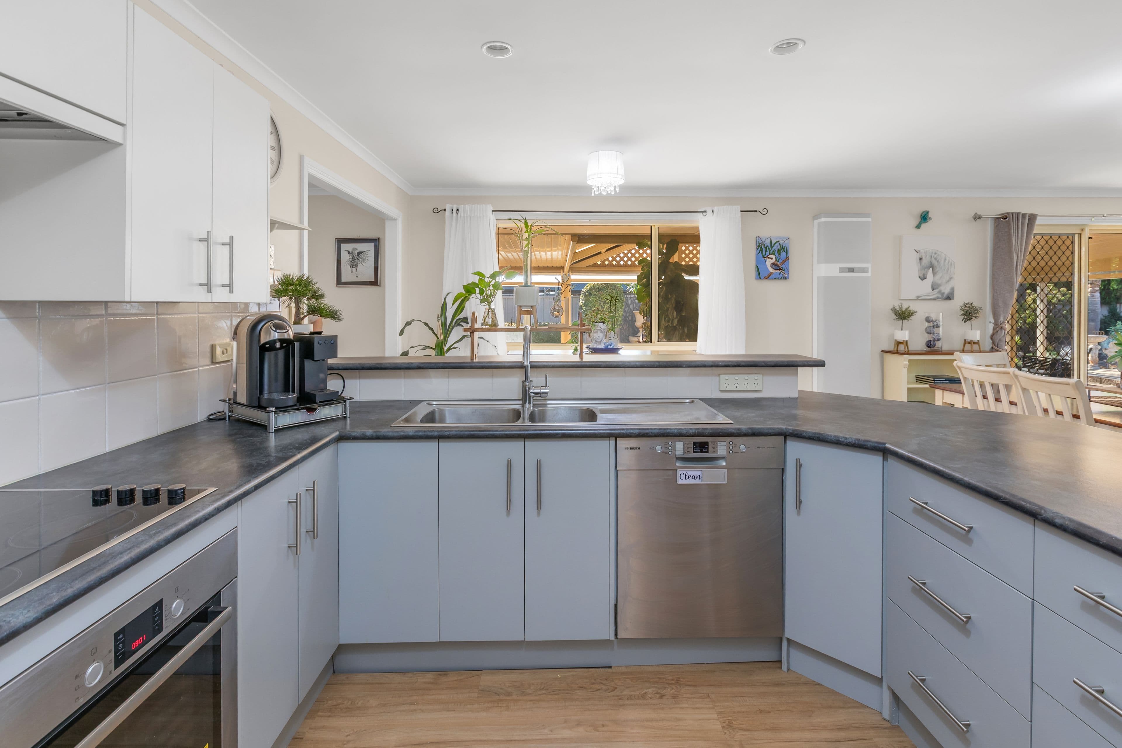 48 Yeovil Circuit, Craigmore SA 5114, Craigmore - Thumbnail 7