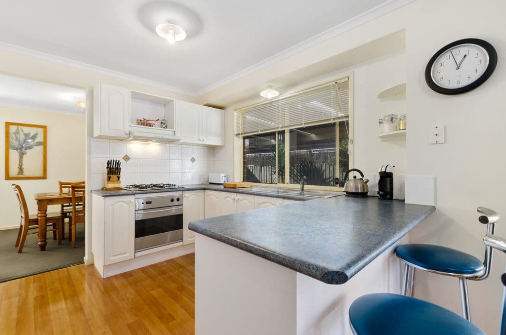 13 Glenwood Grove, Horsley - Thumbnail 3